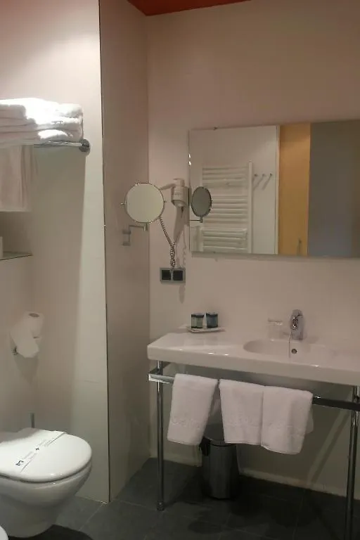 Gobeo Park Hotel Vitoria-Gasteiz 3*,
