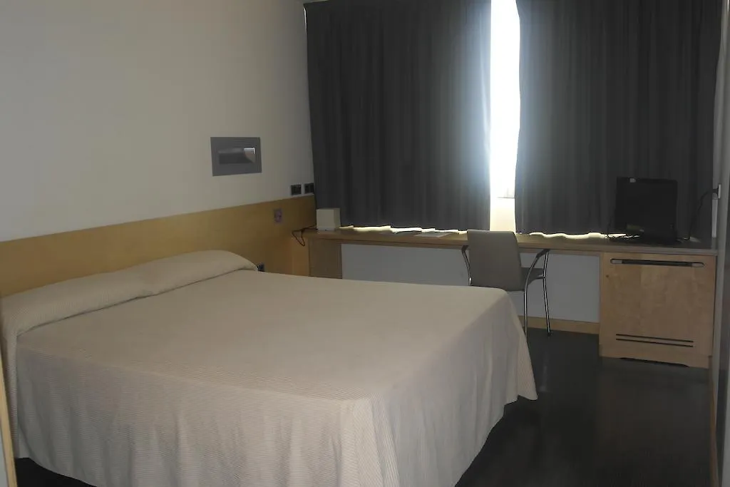 Gobeo Park Hotel Vitoria-Gasteiz 3*,
